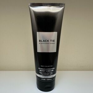 NWOT Men’s Bath & Body Works Black Tie Hydration Body Cream
